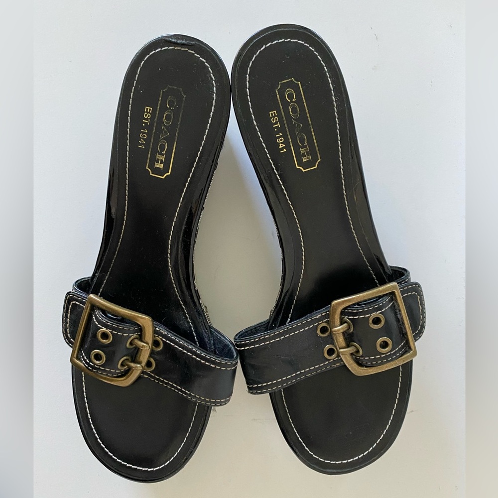 Coach New York Wedge Sandals with Buckle in Black CC logo pattern in 8.5 VINTAGE